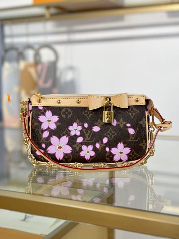 LV x TM Pochette Accessoires - Image 2